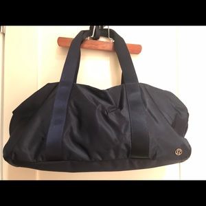 Lululemon Fast Track Duffel - Midnight Navy